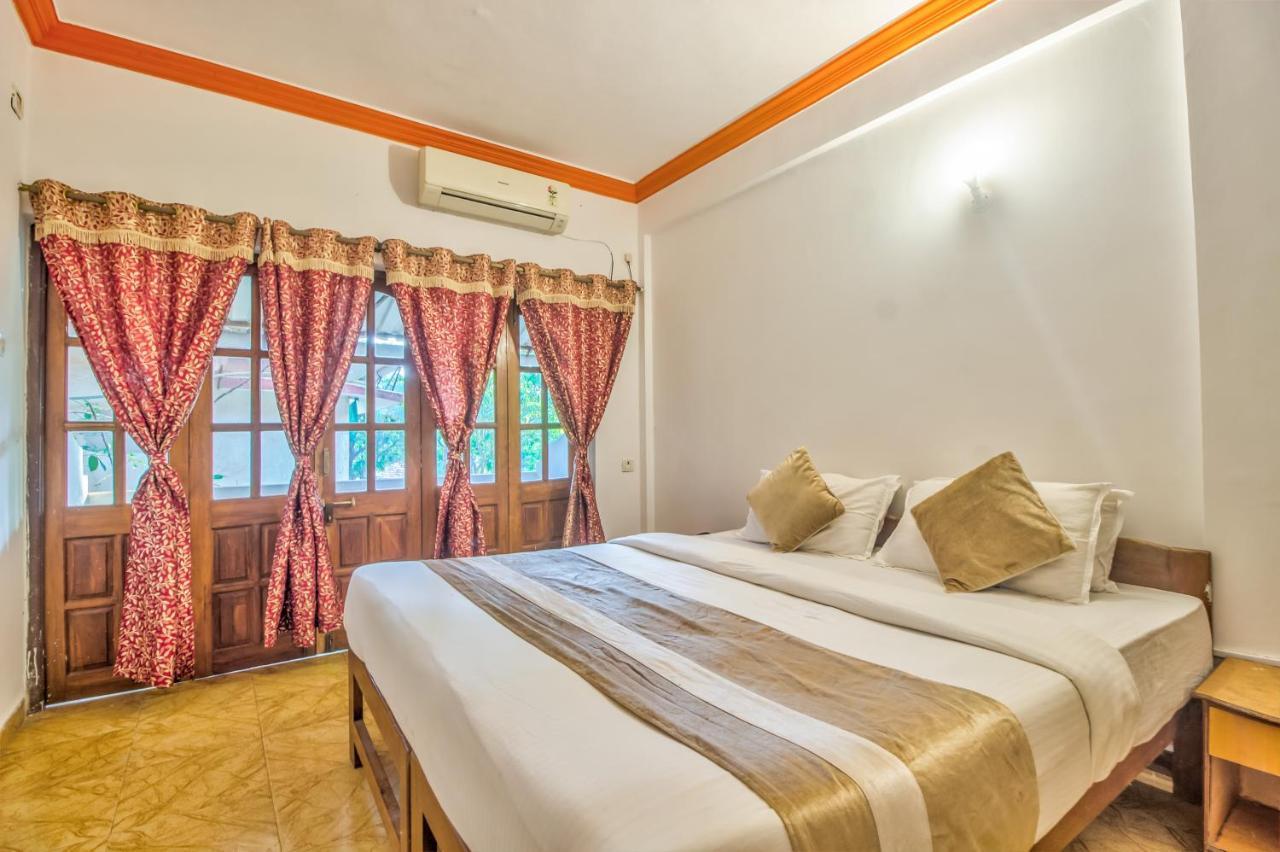 The Village Beach Resort Baga Exterior photo